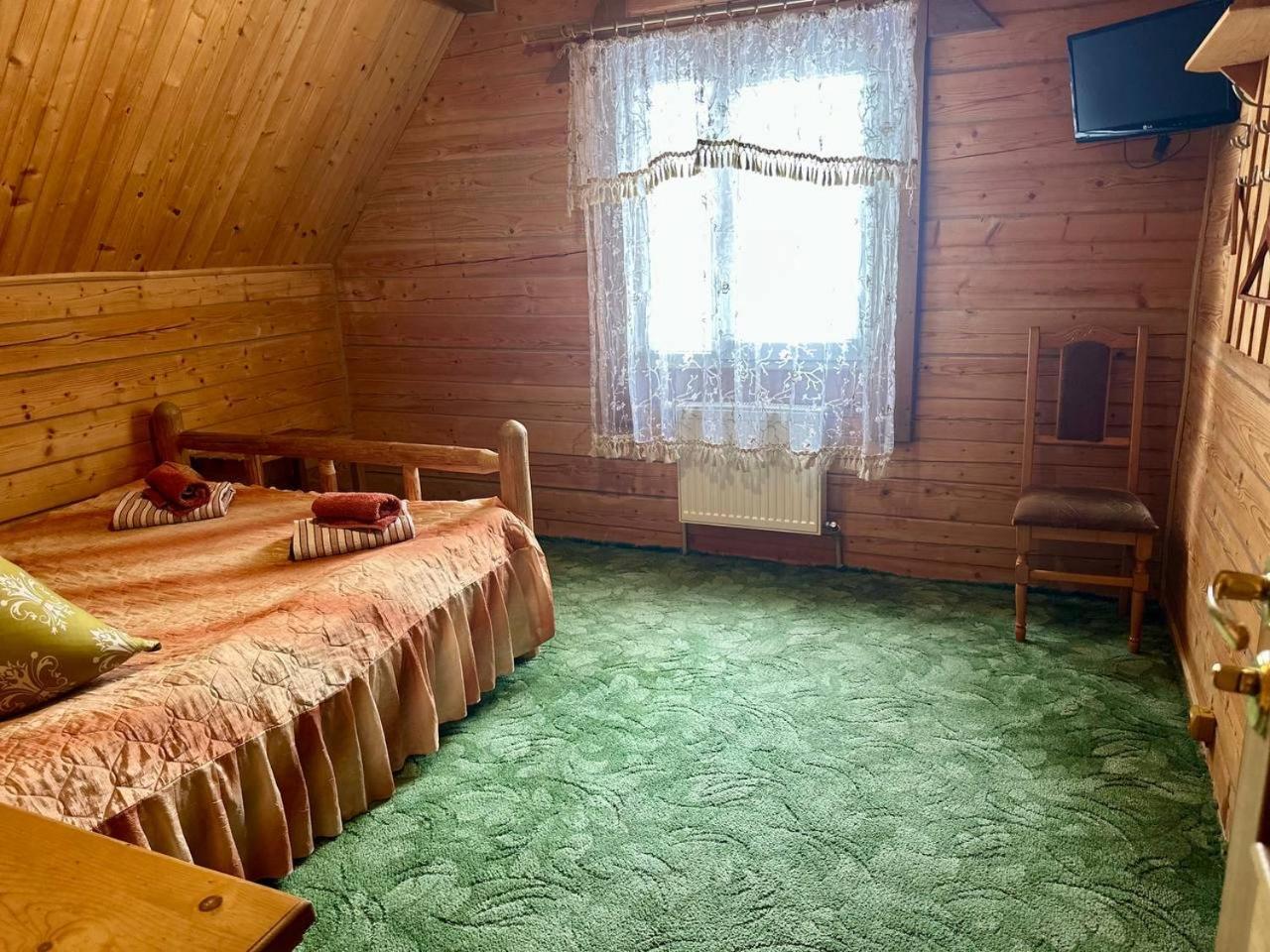 Хата Магната Та Смерекова Хата Dragobrat Esterno foto